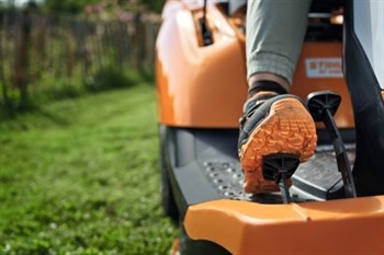Садовый трактор STIHL RT 6127.1ZL - фото 13248