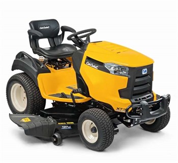 Минитрактор Cub Cadet XT3 QS137