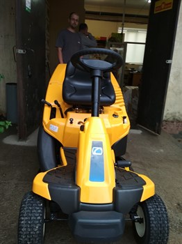 Минирайдер Cub Cadet LR1 NR76 фото 3