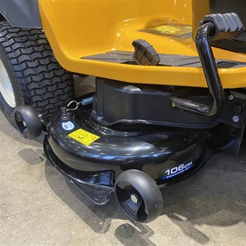 Садовый трактор Cub Cadet XT1 OR106 №1 - Уценка! - фото 7895