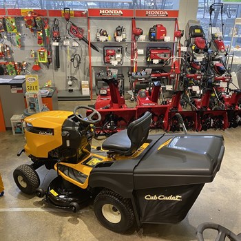 Садовый трактор Cub Cadet XT1 OR106 №1 - Уценка! - фото 7899