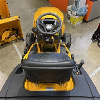 Садовый трактор Cub Cadet XT1 OR106 №1 - Уценка! - фото 7901