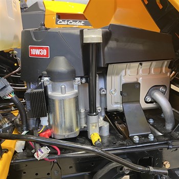 Садовый трактор Cub Cadet XT1 OR106 №1 - Уценка! - фото 7902
