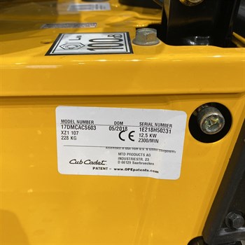 Садовый трактор Cub Cadet XZ1 107 - Уценка! - фото 7938
