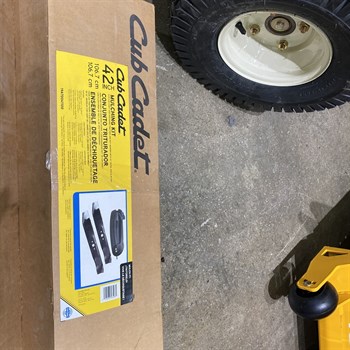Садовый трактор Cub Cadet XZ1 107 - Уценка! - фото 7939