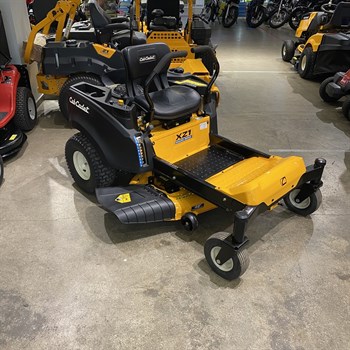 Садовый трактор Cub Cadet XZ1 107 - Уценка! - фото 7940