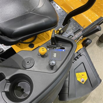 Садовый трактор Cub Cadet XZ1 107 - Уценка! - фото 7946