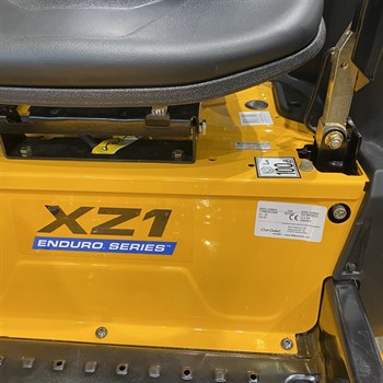 Садовый трактор Cub Cadet XZ1 107 - Уценка! - фото 7947