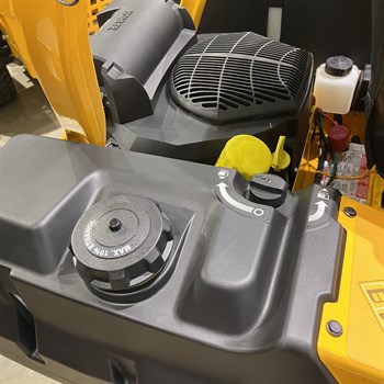 Садовый райдер Cub Cadet Z1 122 - Уценка! - фото 7957