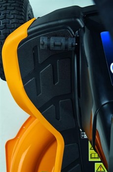 Садовый райдер аккумуляторный Cub Cadet LR2 ES76 - фото 8256