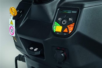 Садовый трактор аккумуляторный Cub Cadet  XT2 ES107 - фото 8287