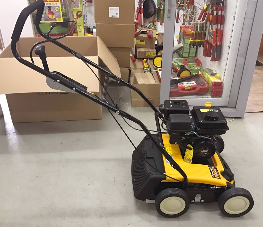 Вертикуттер-аэратор Cub Cadet XC1 B35 собран